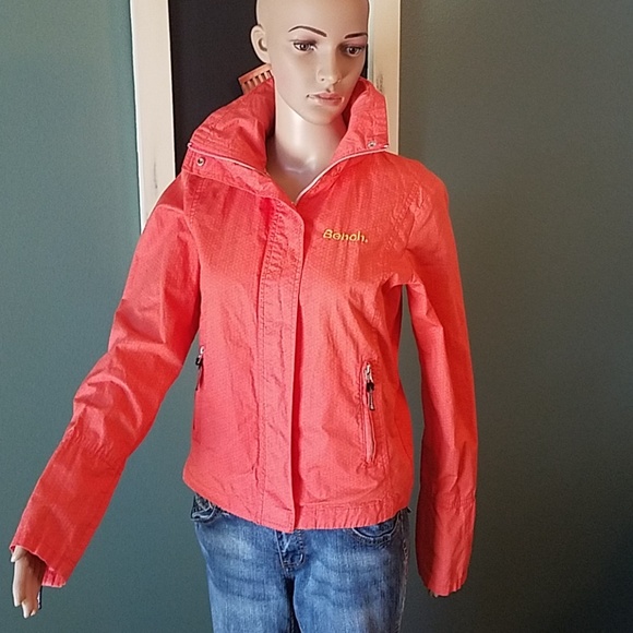 Bench jacket size small - Picture 2 of 8